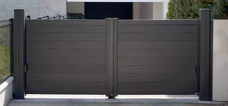 Common Residential Gate Issues We Resolve in Friendswood, TX